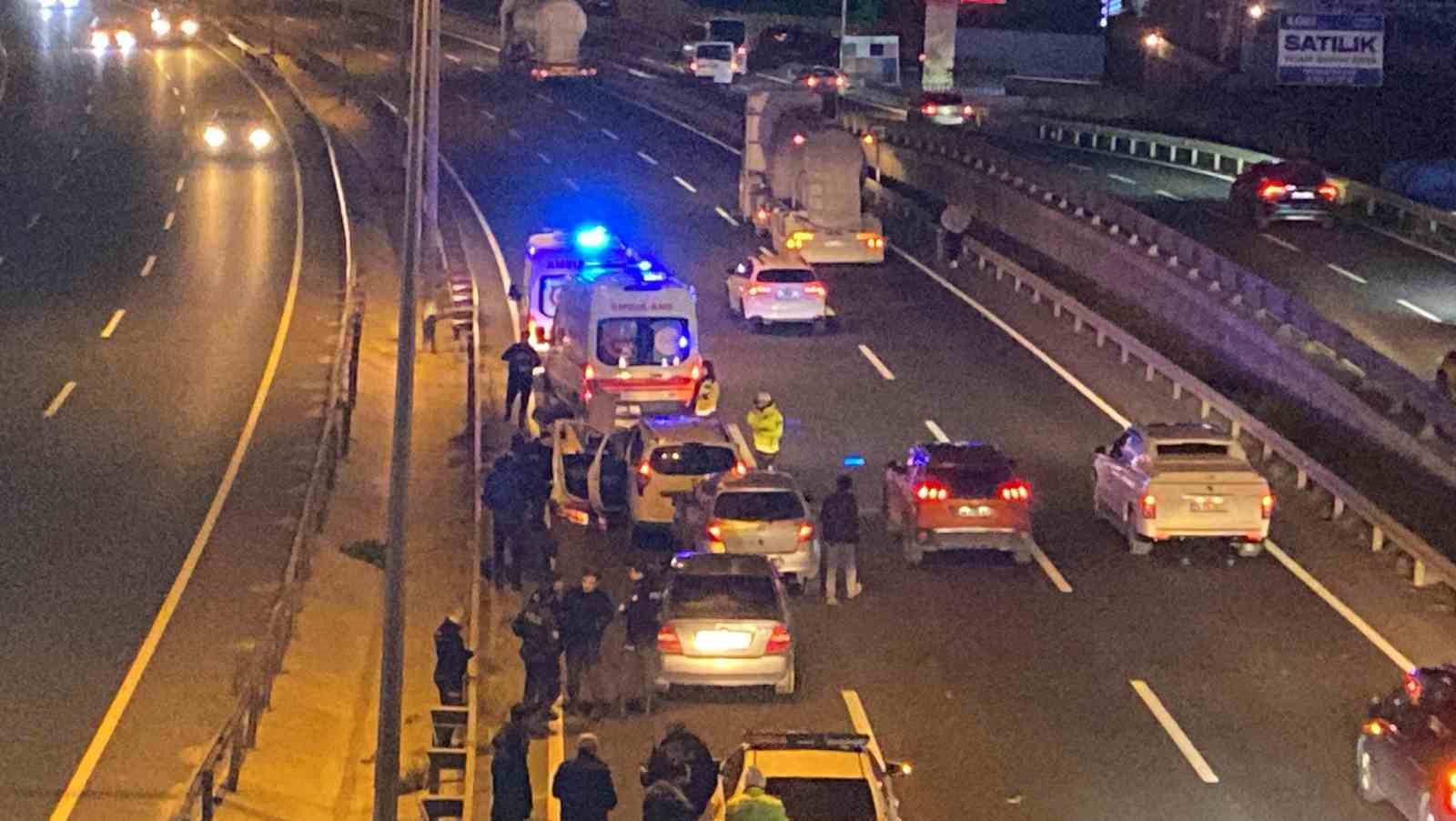 otomobilin carptigi yasli kadin hayatini kaybetti pMqZfy9y.jpg