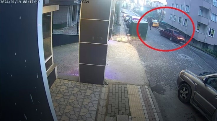 İŞE GİTMEK İÇİN OTOMOBİLİNE BİNDİ, DEHŞETİ YAŞADI OTOMOBİLİNİN ÖNÜ KESİLDİ, DARP EDİLDİ: "BANA PUSU KURULDU"