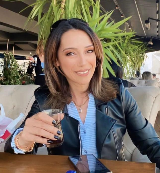 BOŞANDIĞI EŞİNE KURŞUN YAĞDIRDI: BOYNUNDAN VURULAN KADIN HAYATINI KAYBETTİ