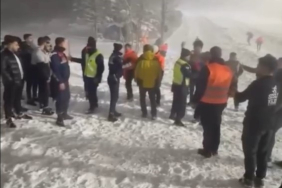 Canını tehlikeye sokmasın diye uyardılar, müşteri tarafından defalarca bıçaklandılar