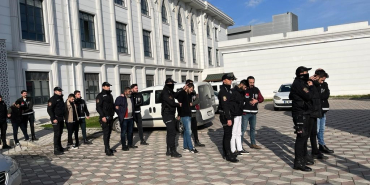 GASP VE HÜRRİYETTEN YOKSUN BIRAKMA SUÇUNU İŞLEYEN 6 ŞÜPHELİYE EV HAPSİ