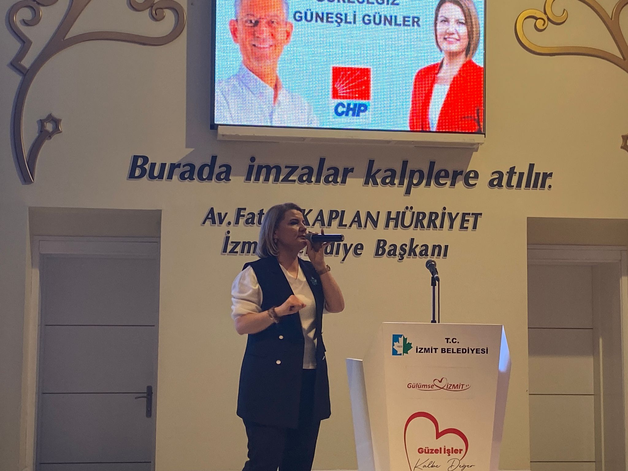 Hürriyet” Büyükşehirle yarıştırılmak onurdur.”