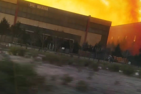 KİMYASAL SIZINTI ALARMI: GÖKYÜZÜNÜ TURUNCU DUMAN KAPLADI