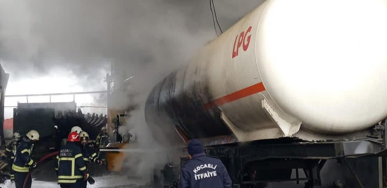 LPG TANKI PATLADI, BİR İŞÇİ YARALANDI