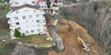 TOPRAK KAYMASININ MEYDANA GELDİĞİ ALAN GÜVENLİ HALE GETİRİLDİ