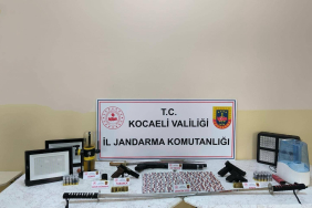 UYUŞTURUCU OPERASYONUNDA 3 KILIÇ ELE GEÇİRİLDİ