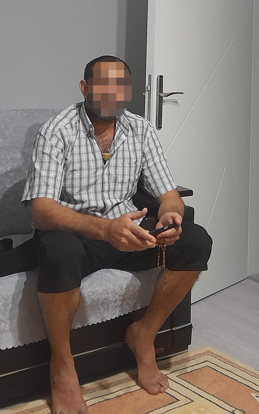 DAMAT DEHŞETİNDE YENİ DETAYLAR EŞİNİ KESERLE AĞIR YARALAMIŞ, KAYINPEDERİNİ BIÇAKLAYARAK ÖLDÜRMÜŞTÜ: OLAY GÜNÜNÜ ANLATTI ÖLDÜRÜLEN KAYINPEDERİN VÜCUDUNDA 10 BIÇAK YARASI TESPİT EDİLDİ, 3'Ü ÖLDÜRÜCÜ NİTELİKTE