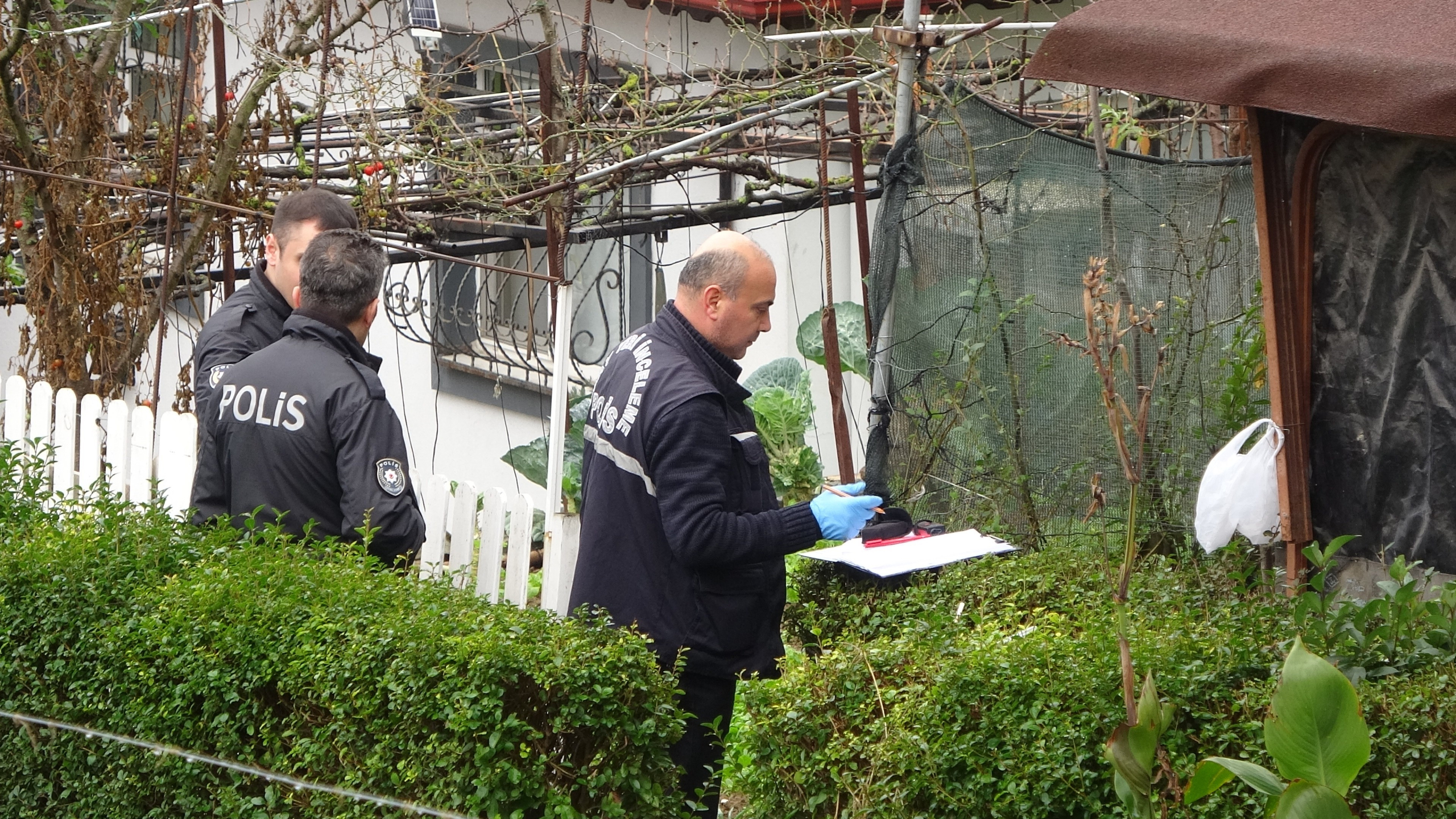 KUZEN CİNAYETİNDE HAKSIZ TAHRİK İNDİRİMİ TALEBİ KUZENİNİ ÖLDÜREN SANIK: "AİLEMİ, EVİMİ KORUMAYA ÇALIŞTIM"