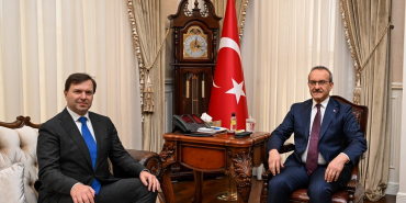 REHİNE KRİZİNİN YAŞANDIĞI FİRMANIN GENEL MÜDÜRÜ, VALİ YAVUZ'U ZİYARET ETTİ