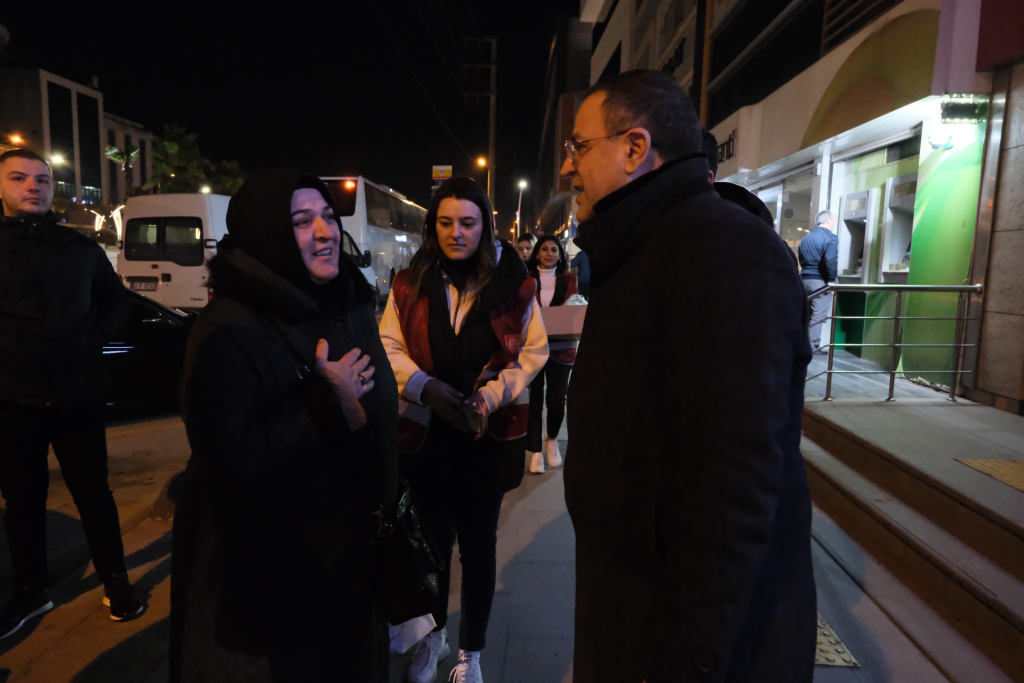 Sertif Gökçe, Derincelileri işe uğurladı