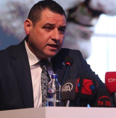 Soruyoruz Deprem yardımlarını sakladınız mı