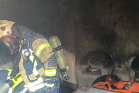 APARTMANIN ZEMİN KATINDA YANGIN: 6 YAŞINDAKİ ÇOCUK DUMANDAN ETKİLENDİ