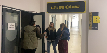 EVDEN 113 BİN TL'LİK ZİYNET EŞYA ÇALAN KADINA EV HAPSİ