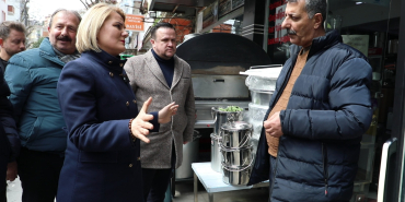 Hürriyet Kadıköy mahallesindeki spotçuları kaldırım işgali konusunda uyardı