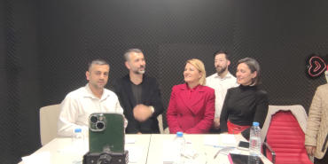 Hürriyet, SMA’lı Eslem Lina için canlı yayında destek çağrısında bulundu