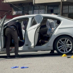 Husumetlisini otomobilden indiği esnada tabancayla vurdu