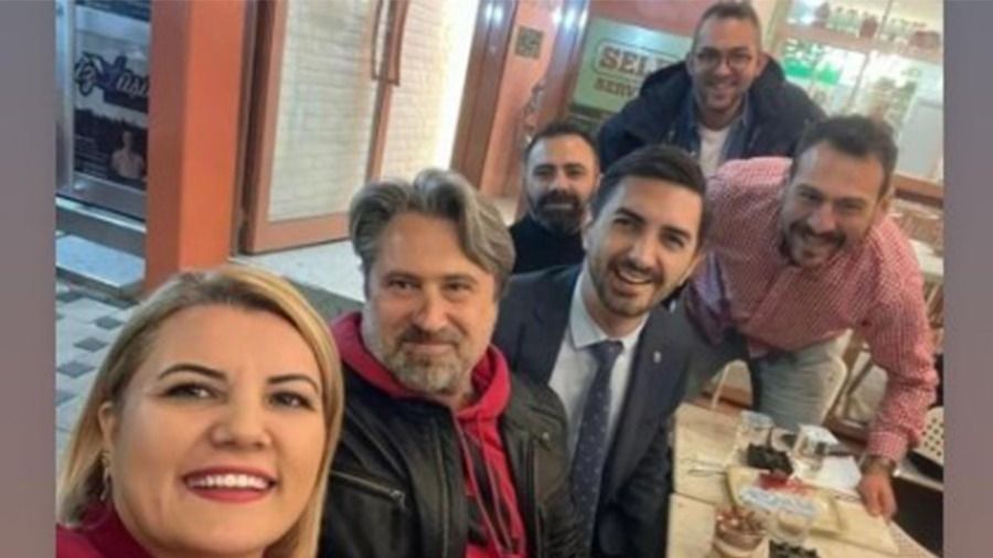 İYİ Parti' de kaos. Kamil Şirin, İYİ Parti yöneticilerine tepki gösterdi