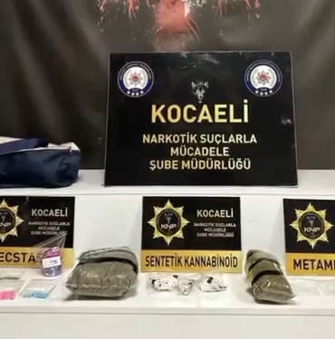 KOCAELİ'NİN 3 İLÇESİNDE UYUŞTURUCU OPERASYONU: 4 TUTUKLAMA