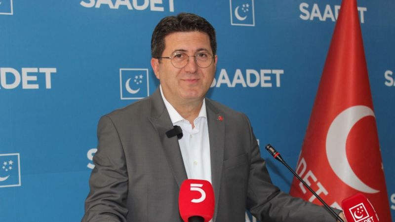 Zafer Mutlu Far tutulmuş tavşan gibi kaldılar
