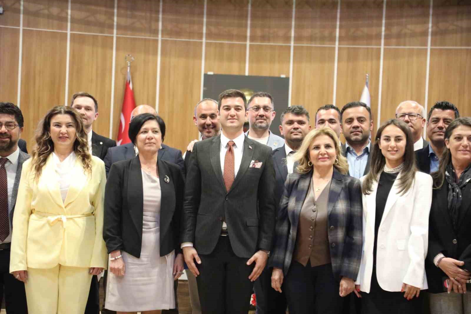 20240407aw178966 0.jpg