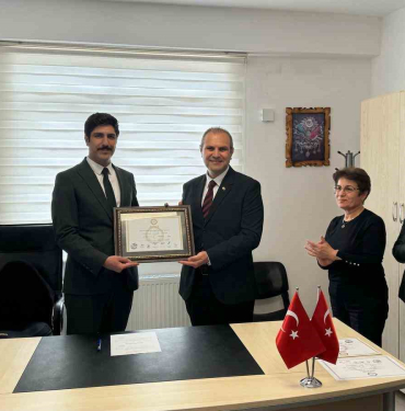 20240408aw179617 0.jpg