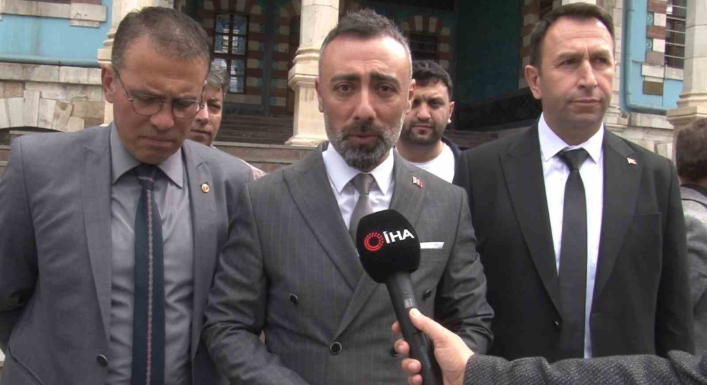 20240409aw179702 0.jpg