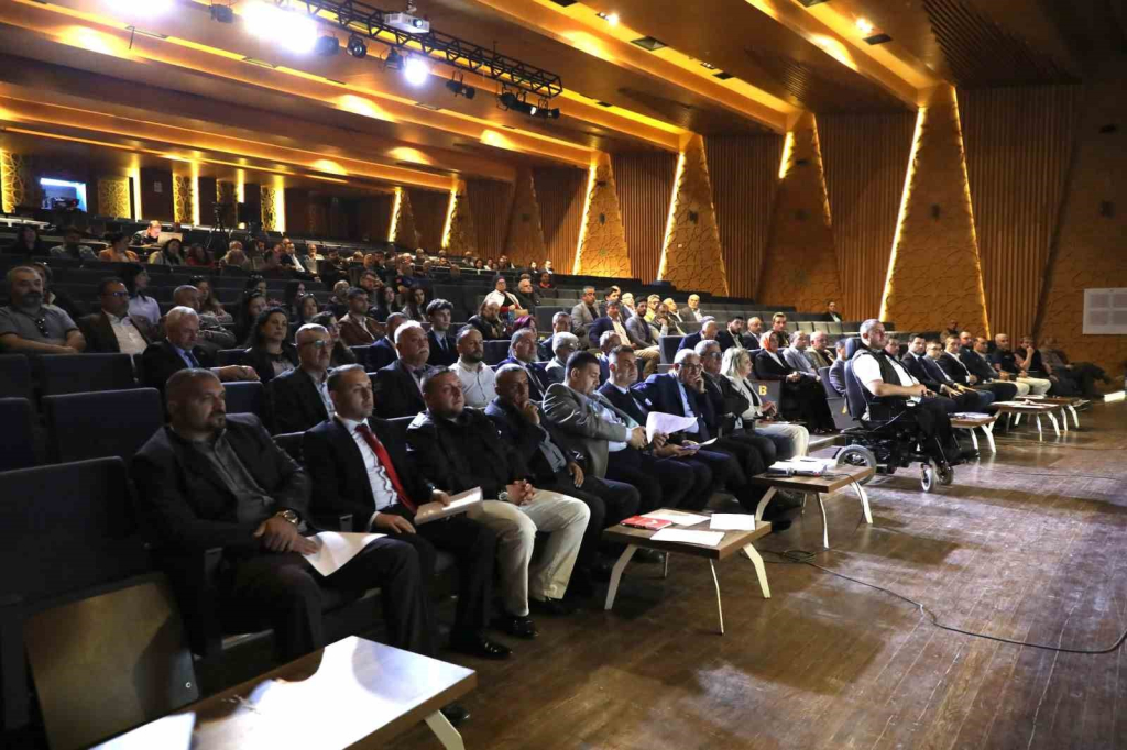 20240409aw180015 0.jpg