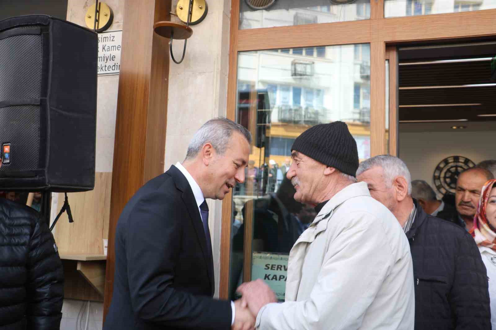 20240412aw181491 0.jpg