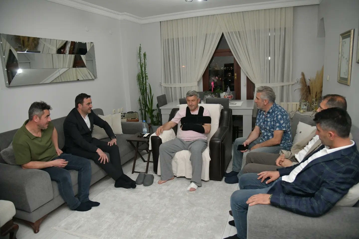 20240417aw184170 0.jpg