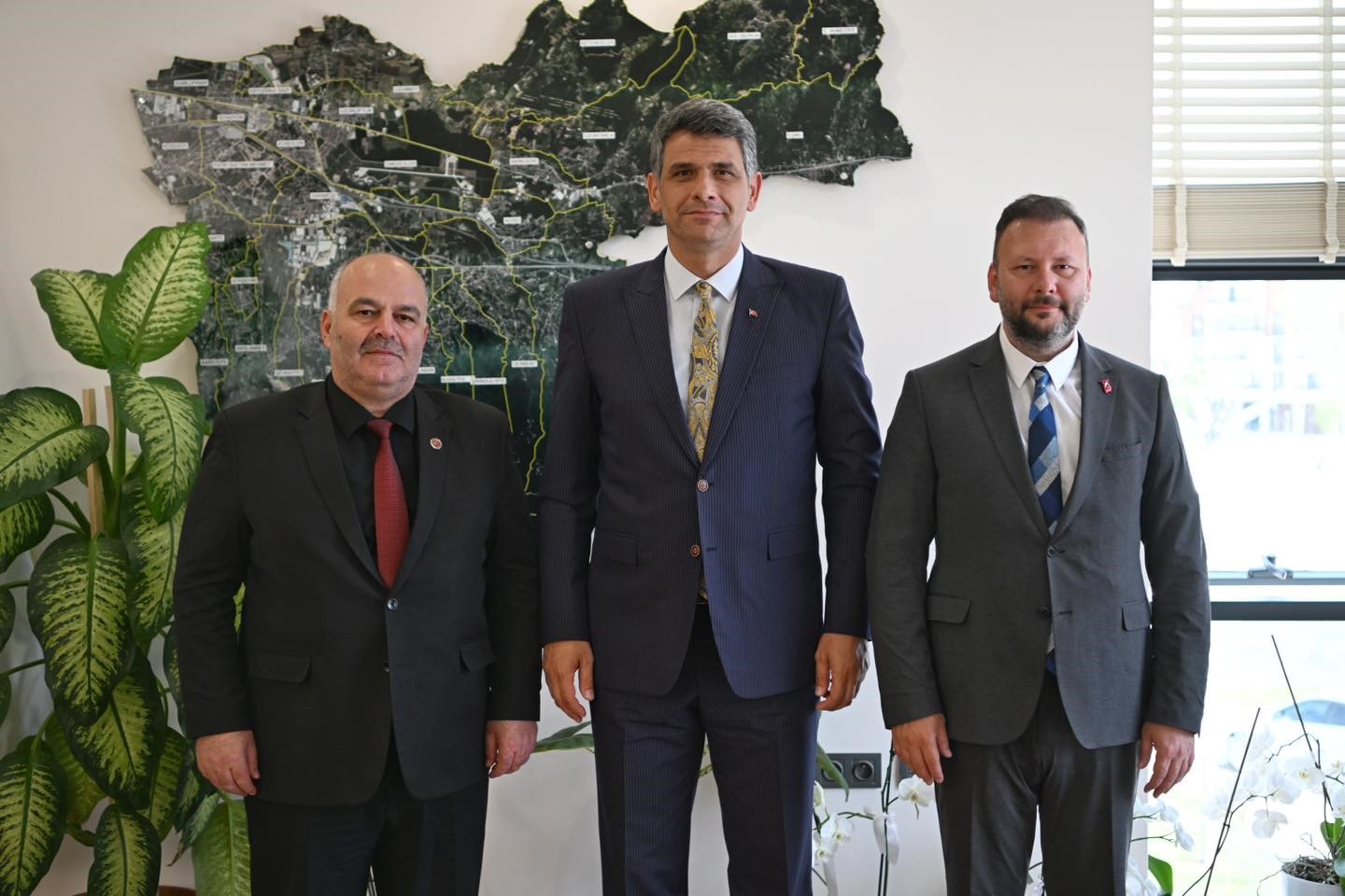 20240417aw184213 0.jpg