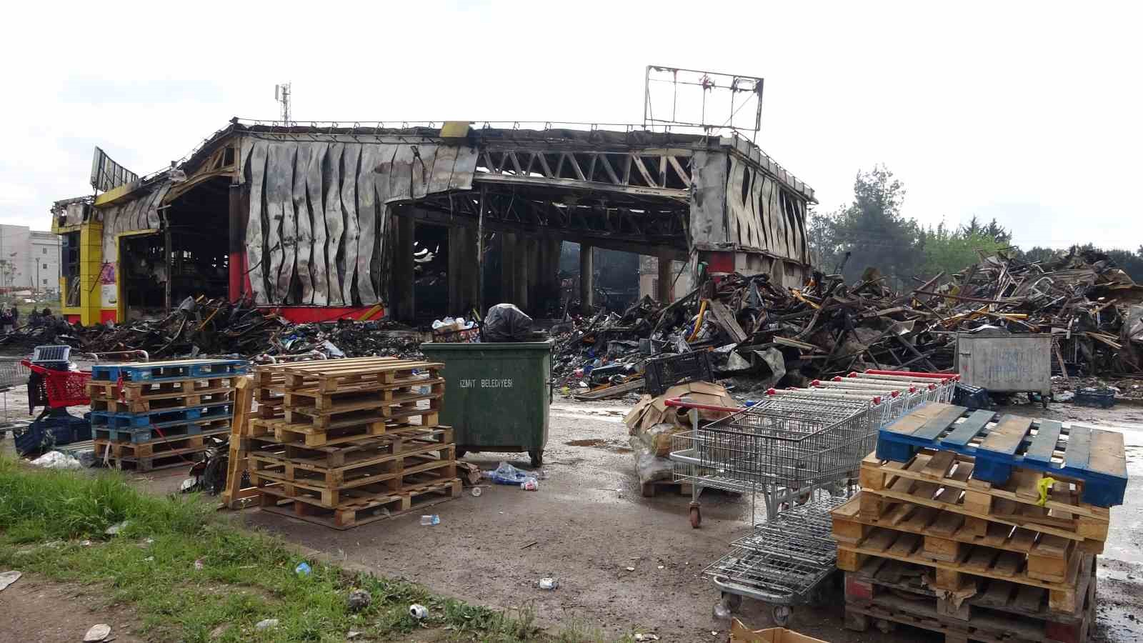 20240419aw185684 0.jpg