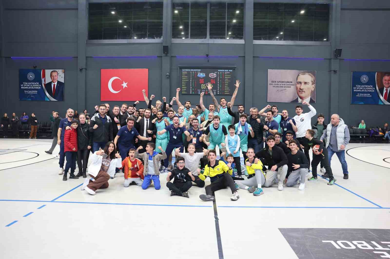 20240419aw185845 0.jpg