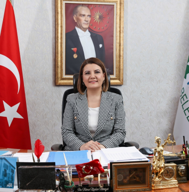 Hürriyet, “Huzur ve mutluluk dolu bayram diliyorum”