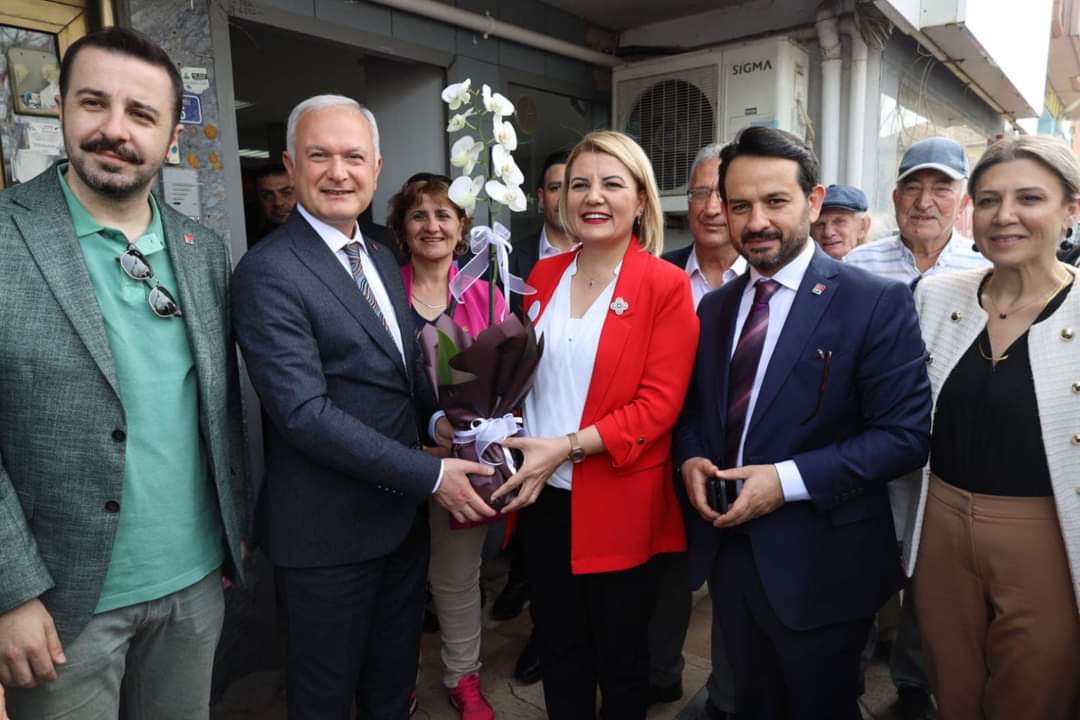 Hürriyet Karamürsel’de! Büyükşehir adayı gibi çalışıyor