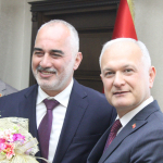 Karamürsel'de devir teslim tamam “Adam bizi yendi”