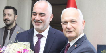 Karamürsel'de devir teslim tamam “Adam bizi yendi”