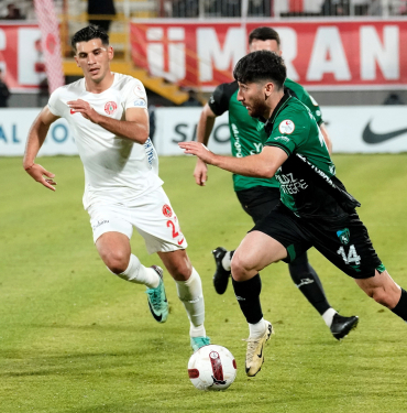 TRENDYOL 1. LİG: ÜMRANİYESPOR: 1 KOCAELİSPOR: 0 (MAÇ SONUCU)