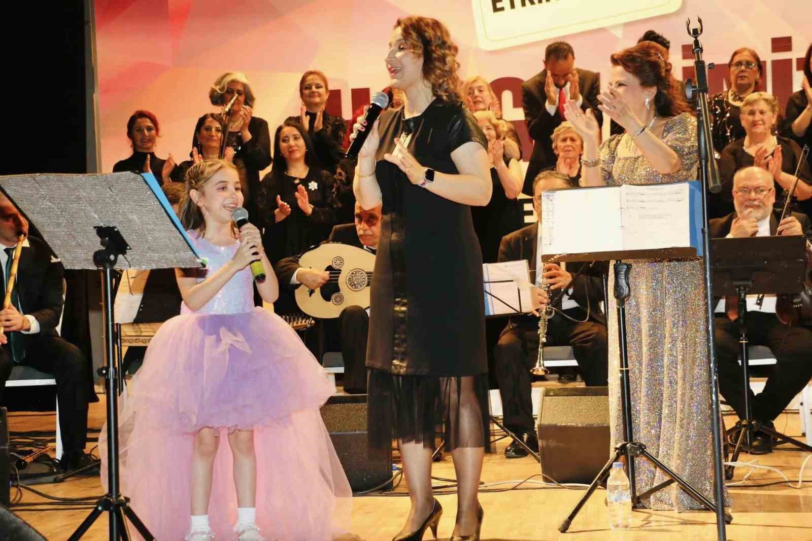 20240502aw195085 0.jpg