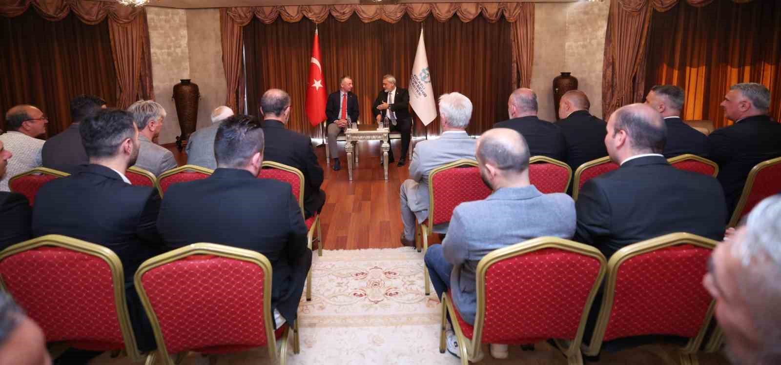 20240510aw201153 0.jpg