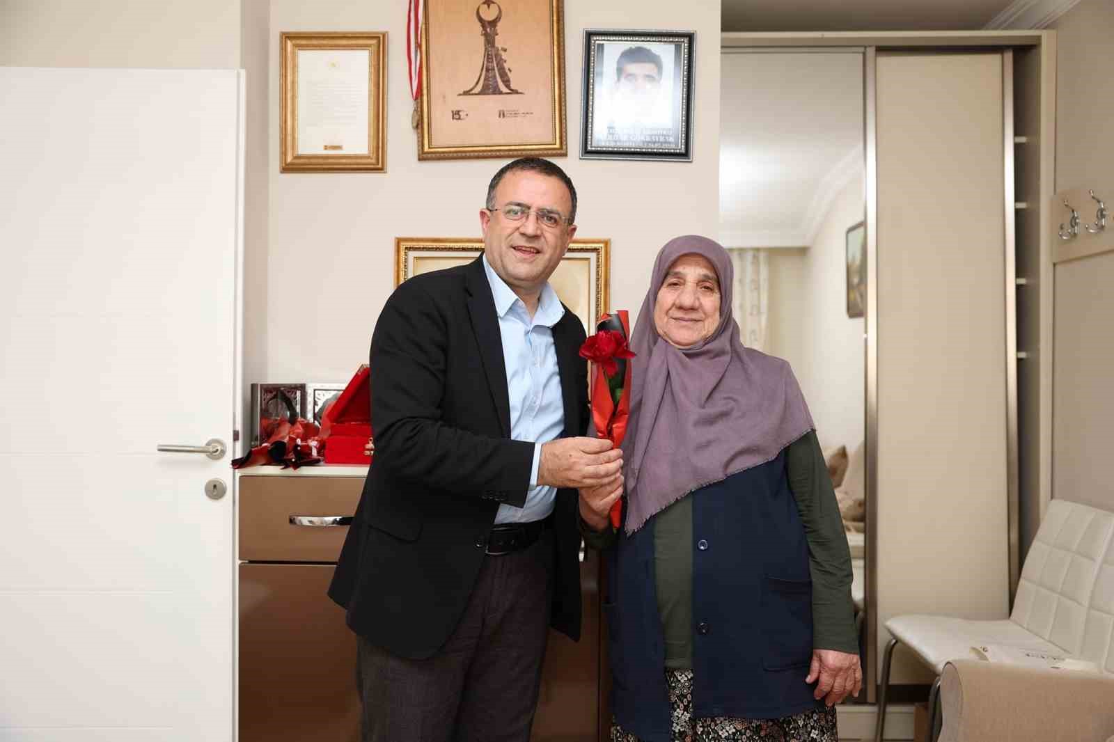 20240513aw202897 0.jpg