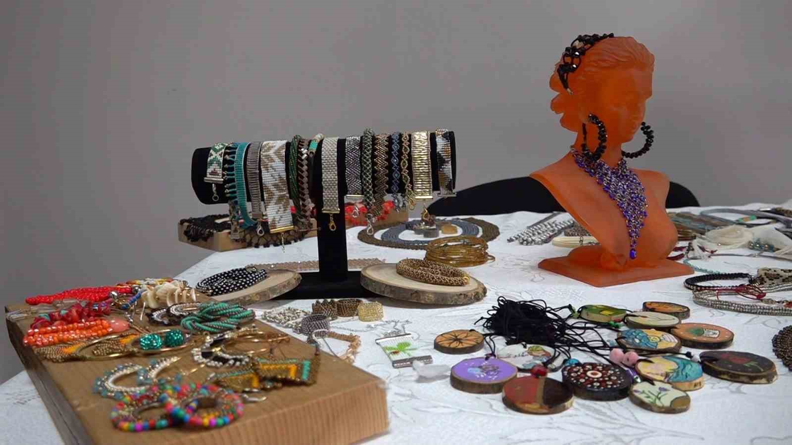 20240514aw204066 0.jpg