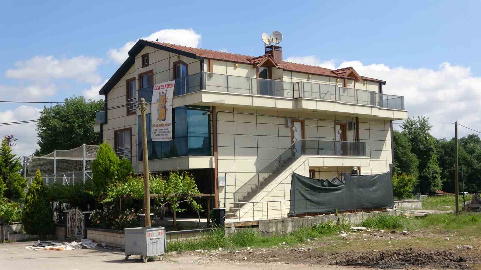 20240516aw205584 0.jpg