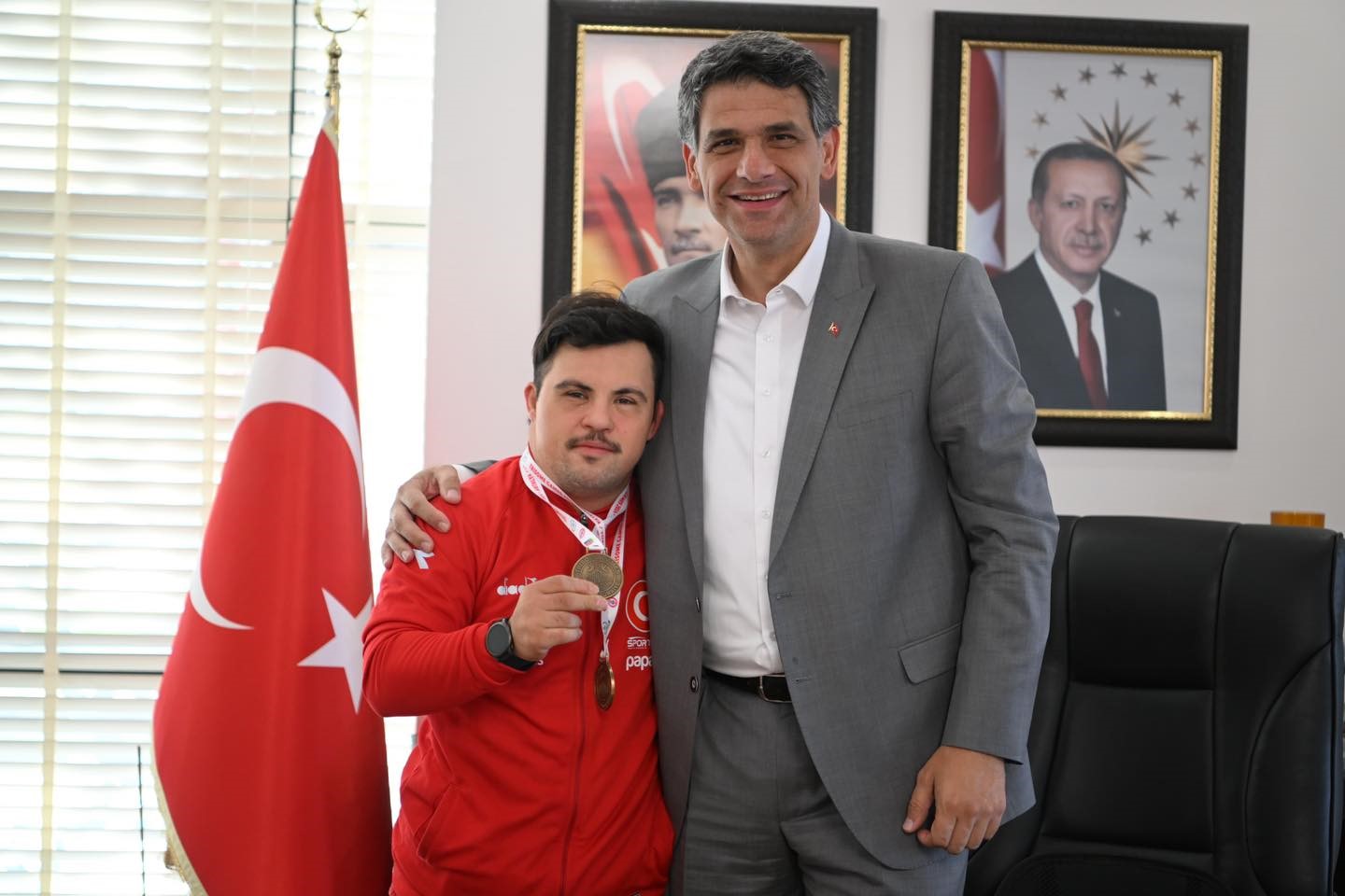 20240530aw216035 0.jpg