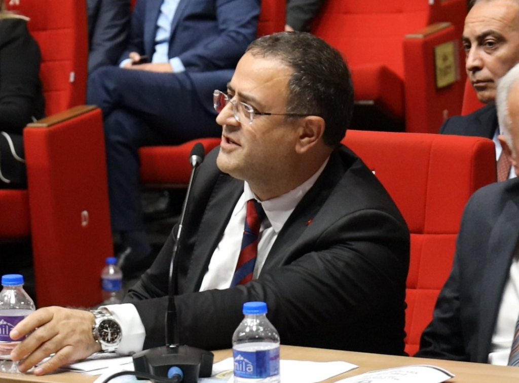 AKP Derince’yi kaybedince KBB Meclisinde Çenesuyu kaldırıldı