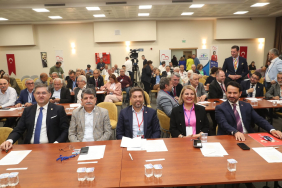 CHP İzmit tek vücut. İzmit danışmadan çıkan sonuç Önce genel sonra yerelde iktidar