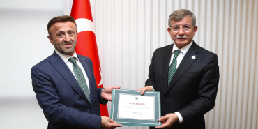 Davutoğlu, Kocaeli’ye Erdal Şahin’i atadı