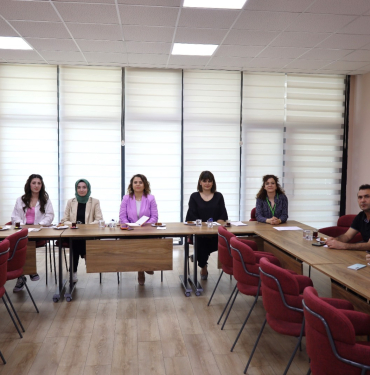 Hürriyet’in bir vaadi daha gerçek oluyor Hastanelerde Refakatçi Hizmeti yolda!