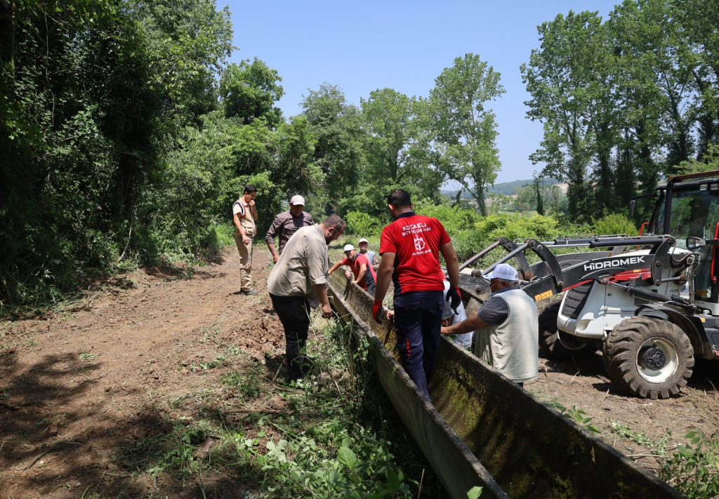 TARIMSAL SULAMA KANALLARI TEMİZLENDİ