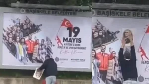 Yasin Özlü şaşırtmadı. Atatürksüz kutlama tepki çekti
