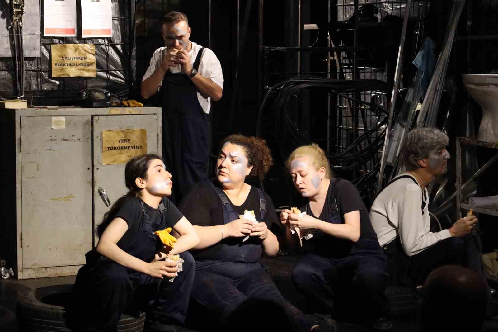 20240605aw220144 0.jpg